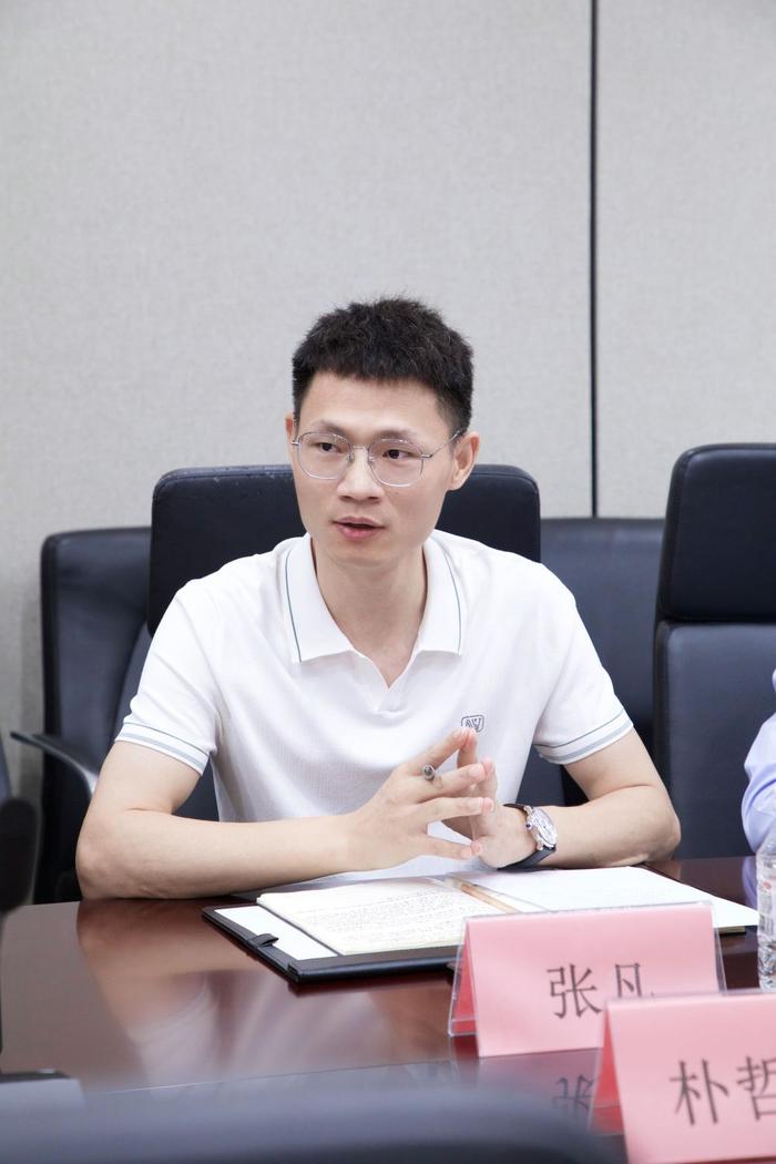 梧桐树保险经纪以标杆企业身份接受沈阳市和平区政协领导调研座谈(图3)