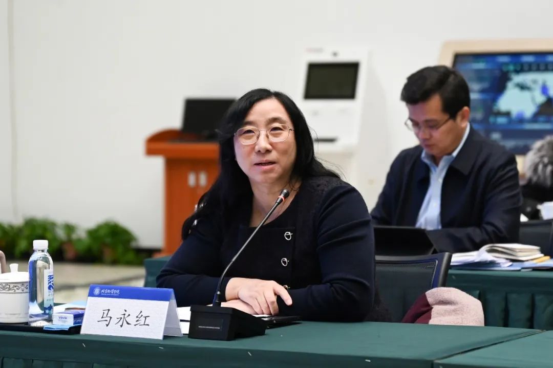市教委主任李奕带队到校调研分类发展工作 论证智慧物流新兴交叉学科平台建设方案(图12)