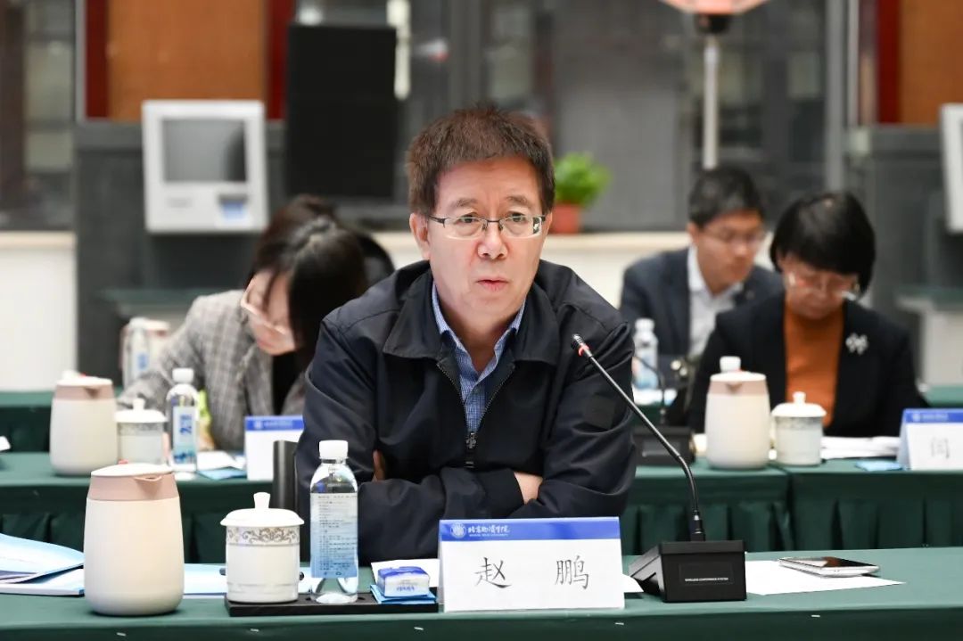 市教委主任李奕带队到校调研分类发展工作 论证智慧物流新兴交叉学科平台建设方案(图8)