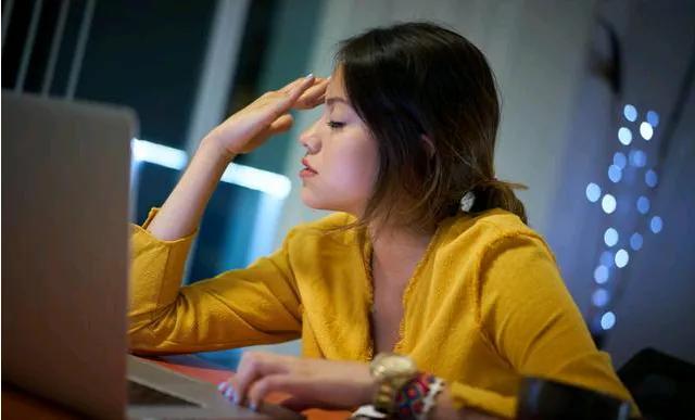 “女老板因暧昧关系被下属威胁，揭露职场潜规则的惊人真相”(图3)