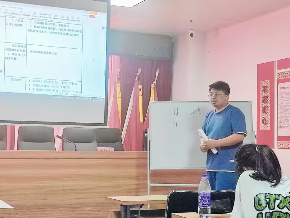 化材学院扎实推进“行走的思政课堂”2023年大学生暑期“三下乡”社会实践活动(图2)