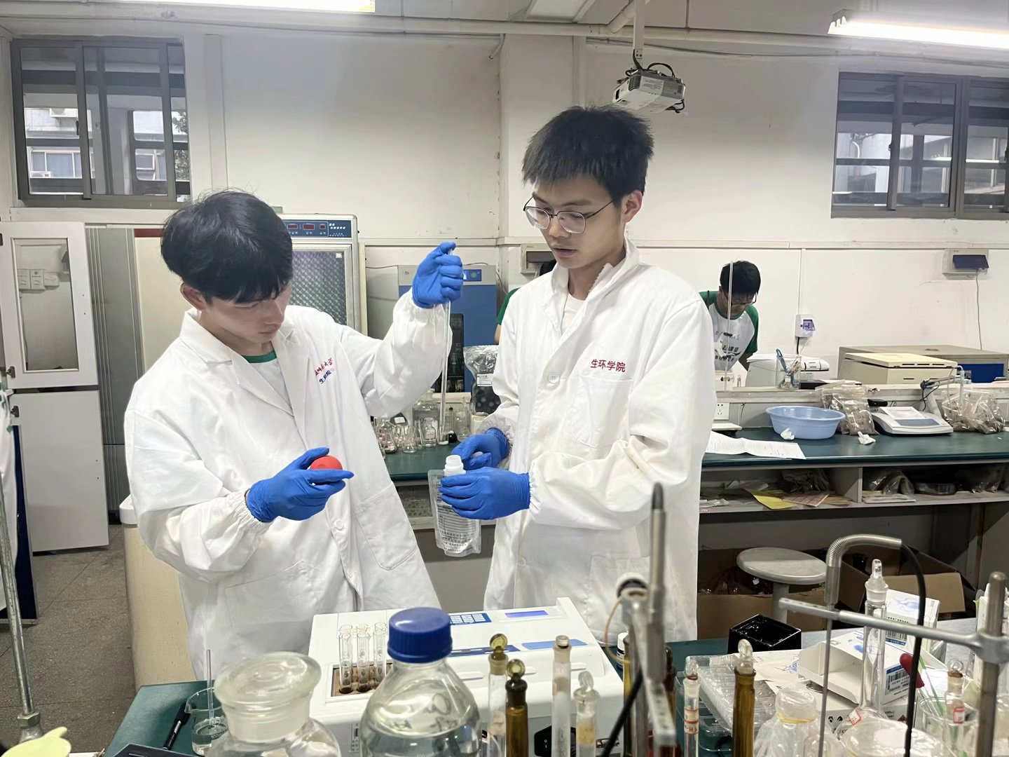 化材学院扎实推进“行走的思政课堂”2023年大学生暑期“三下乡”社会实践活动(图6)